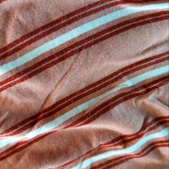 Cropped tie front - Picture 2 of 3